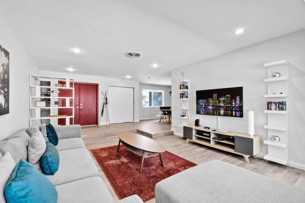 Spacious Modern 5br Heated Pool, 9mn To Pousada Miami